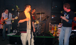 lowbrau in concert